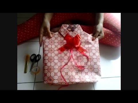  Cara  Membuat  Bungkus Kado Berbentuk Baju  YouTube