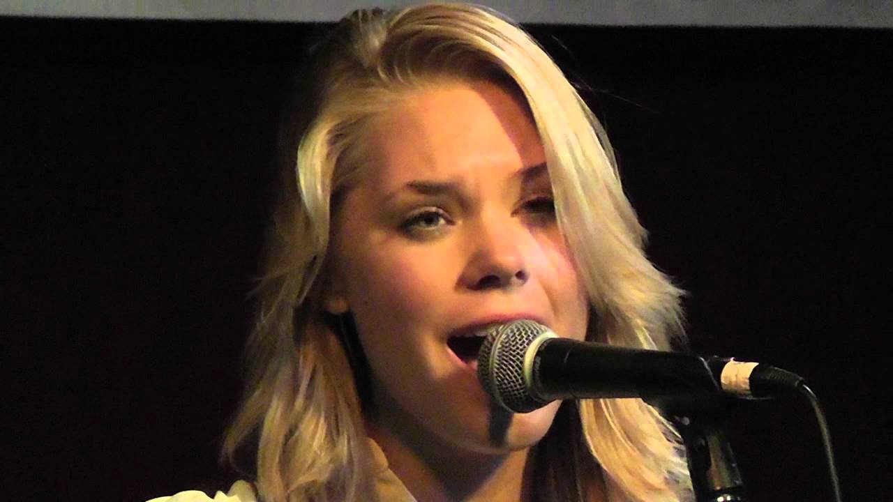 Kayla Hope at Winstons Beach Club YouTube