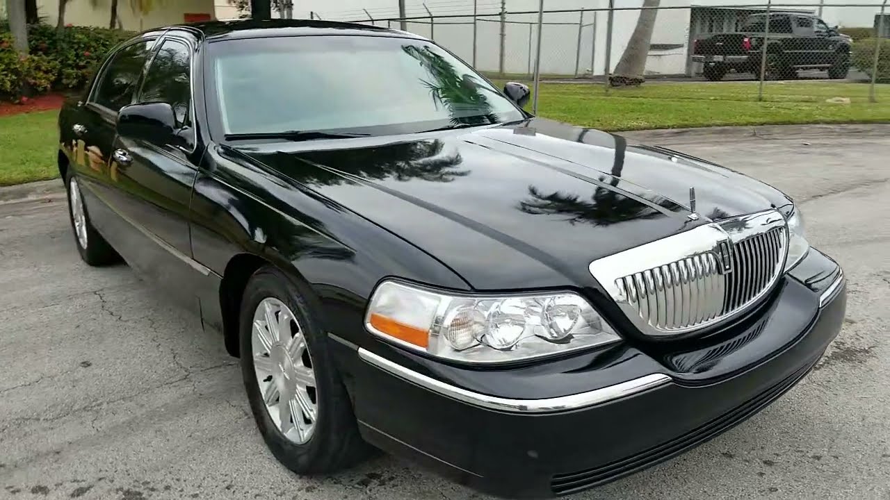 for sale 2010 Lincoln Town Car Signature Limited Sedan - YouTube