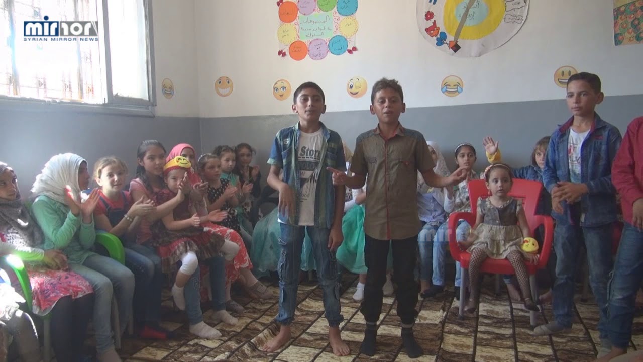 أيها المسلمون اداء اطفال ميزناز