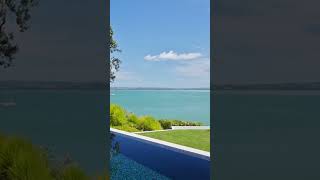 A secluded Herne Bay estate with extraordinary waterfront views and complete privacy. A secluded Herne Bay estate with extraordinary waterfront views and complete privacy.