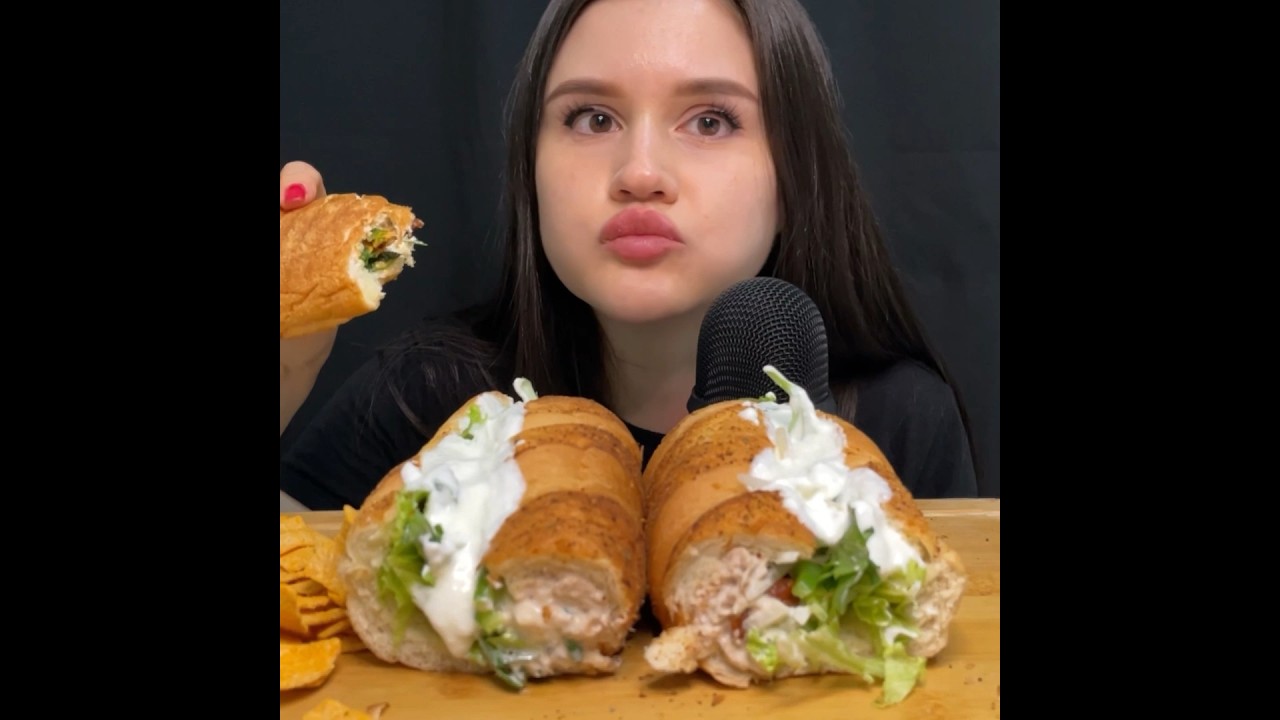ASMR SUBWAY MUKBANG | EATING FOOTLONG SANDWICH 