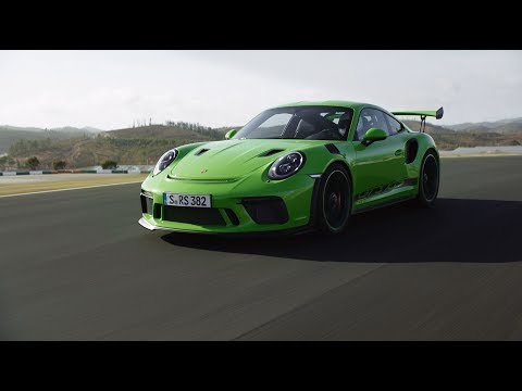 The new 911 GT3 RS. Challengers wanted.