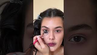 Spider makeup #halloween #makeup #makeuptips #makeuptricks #makeuptutorial #tutorial