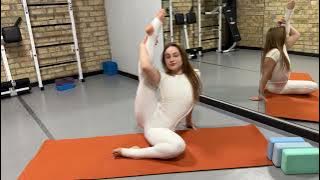 Middle Splits = Game-Changing Flexibility Hack! 💥 Strong Legs FAST