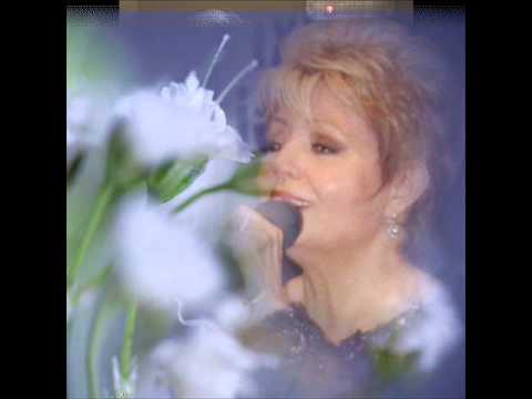 Serap KUZEY-Çizilmemiş Atlaslarda Gidilmemiş Bir Yer Varmış (BÛSELİK)R.G.