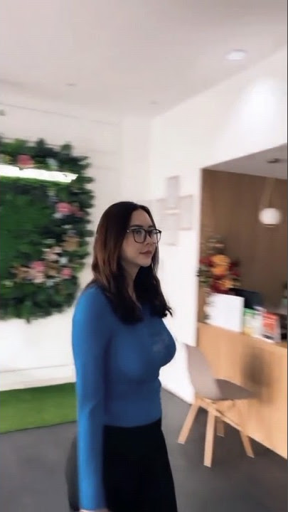 entah dimana dirimu berada hampa terasa hidupku tanpa dirimu #aurakasih #aura #istriidaman #aurasexy