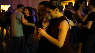How Do People Dance Kizomba In London?