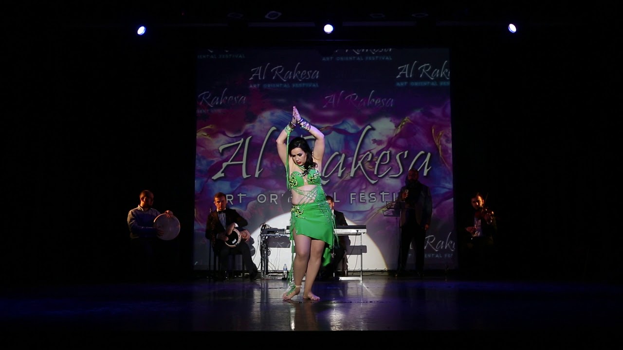 Mona El Farid~Sert el Hob~Orchestra Khayam