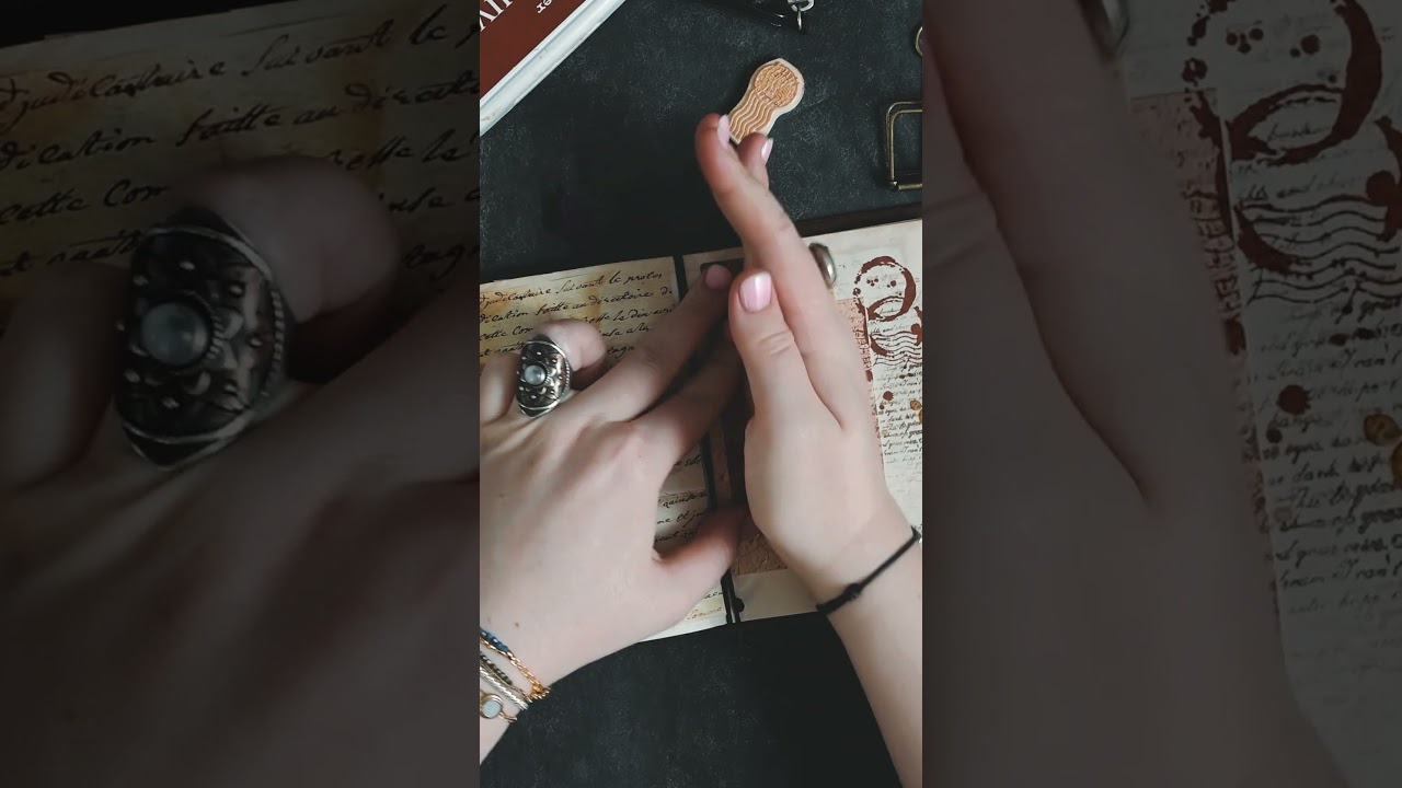 How to use a journal ✶ Art therapy