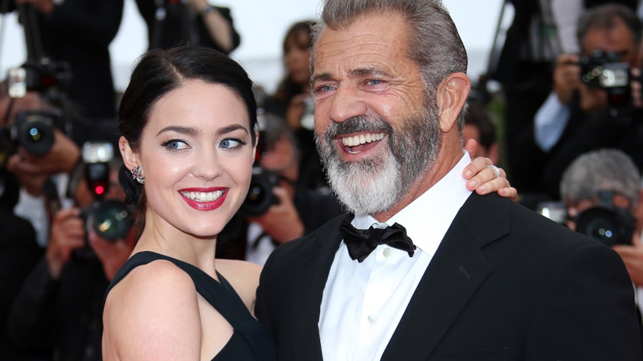 Mel Gibson’s whirlwind romance sparks concerns among friends