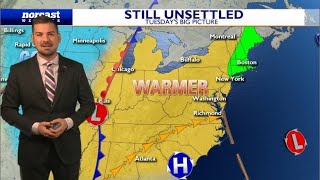 Tuesday Daybreak Forecast October 25th, 2022