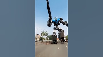 Don’t Mess With This Transformer Truck! #automobile #transformers #bus#shorts #short #truck