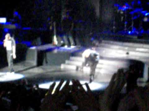 Jay-Z BP3 Tour - Pauley Pavillon - Rihanna "Hard"