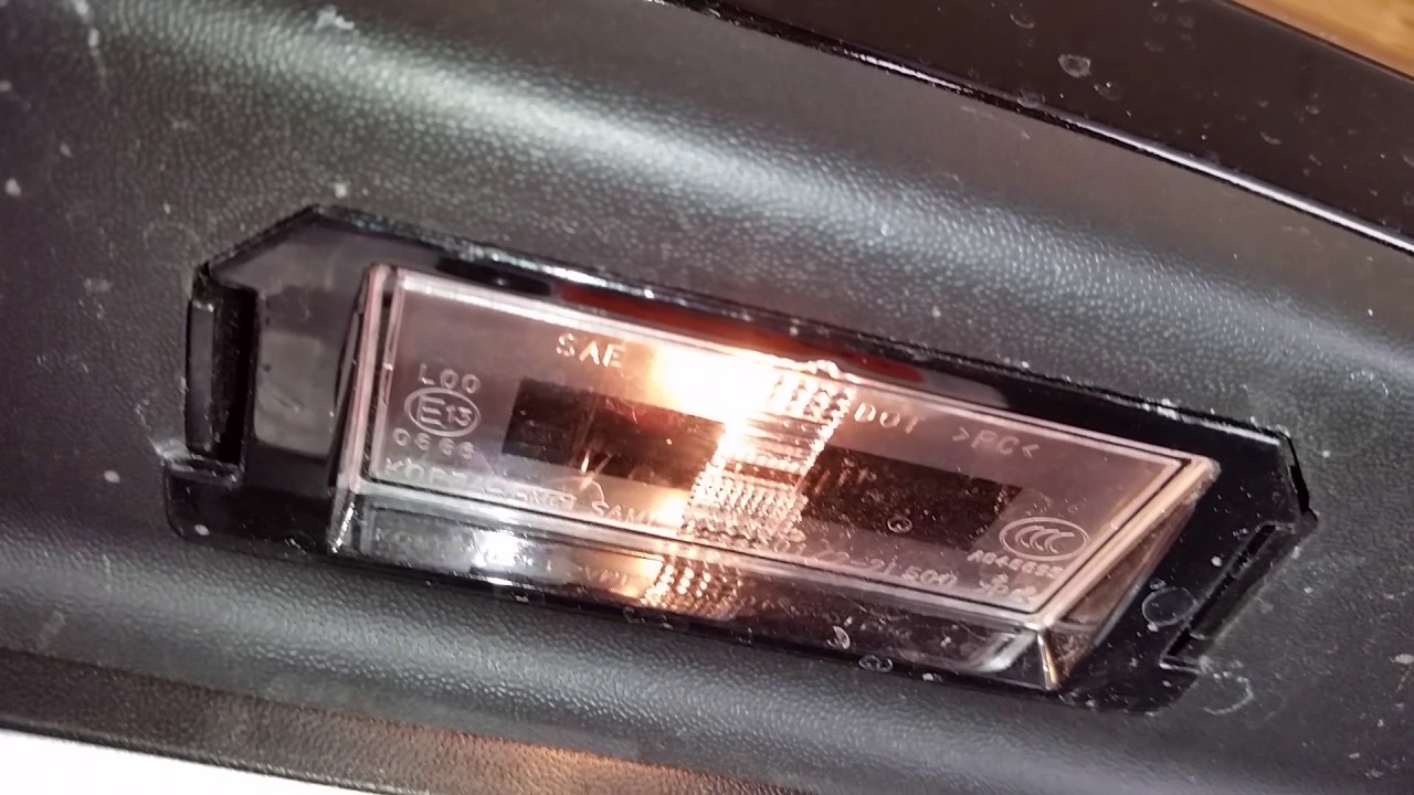 20122017 Hyundai Veloster Checking License Plate Lights After