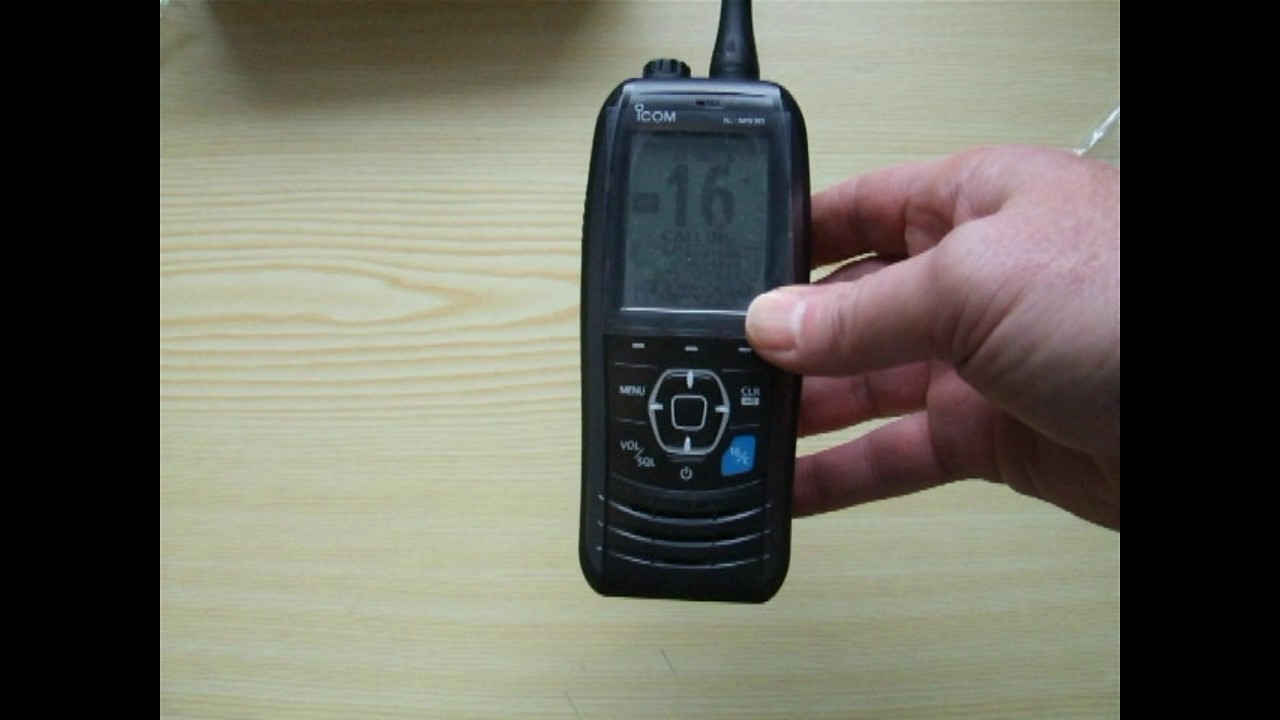 ICOM M93D out of the box - YouTube