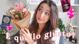 💘📚 Appuntamento al buio con un libro 💘📚
✎ ᴄʟɪᴄᴄᴀ ᴍᴏꜱᴛʀᴀ ᴀʟᴛʀᴏ ᴘᴇʀ ᴛᴜᴛᴛɪ ɪ ʟɪɴᴋ ᴇ ᴀʟᴛʀᴇ ᴄᴏꜱᴇ ʙᴇʟʟᴇ 🌵
Swipe right? 🌊
Vuoi supportare il canale? 🪴💛
Puoi:
↳ Lasciare un commentino e un mi piace al video (adoro leggere i vostri commenti)
↳ Usare i miei link di affiliazione! tipo questo: https://amzn.to/2QFiCVG
↳ O offrirmi una tazza di tè ☕️ https://ko-fi.com/juliedemar
╰┈➤ l i n k 🌵 u t i l i
Il mio setup e le cosine di arredamento nello sfondo ▸ https://kit.co/JulieDemar/my-work-setup
Recappone libri preferiti ▸ https://kit.co/JulieDemar/libri
Epepe https://amzn.to/3vOjOMV
Lavversario https://amzn.to/3MSfv8U
Luomo in fuga https://amzn.to/3P2dIA9
Le sette morti di Hardcastle https://amzn.to/3P1c0iu
La notte eterna del coniglio https://amzn.to/37pv3lz
Nero edizioni https://amzn.to/3FquSTR
Casa di foglie https://amzn.to/37rQXEW
Luomo che voleva essere colpevole https://amzn.to/3l7vnZH
Solo il mimo canta al limitare del bosco https://amzn.to/38a7z4l
Formica rossa goccia dacqua https://amzn.to/3ypDdp8
Lisola degli alberi scomparsi https://amzn.to/39Dw9ed
La collina dei conigli https://amzn.to/3P3WfqW
Guida il tuo carro sulle ossa dei morti https://amzn.to/3w8SVlL
Orologi rossi https://amzn.to/3sioOHs
Henrietta Lacks https://amzn.to/3P1XJ5d
Gli immortali https://amzn.to/3yt31AC
Danza sulla mia tomba https://amzn.to/3skOT8K
Larte di collezionare le mosche https://amzn.to/3wdDyZu
╰┈➤ l e t s g r o w t o g e t h e r 🪴
Instagram ▸ Julie.demar
https://www.instagram.com/julie.demar/
Twitch ▸ https://www.twitch.tv/juliedemar
Goodreads ▸ http://bit.ly/1T9Adh1
Il mio shop ▸ https://www.etsy.com/shop/JulieDemarDigital
Gruppo cactus! ▸ https://bit.ly/2PHspZZ
╰┈➤ l i n k e t t i a f f i l i e t t i ✨
Amazon link ▸ https://amzn.to/2QFiCVG
╰┈➤ r e c a p 🎥
00:00 intro
01:36 Blocco del lettore
04:04 Per fare i misteriosi in metro
05:04 Super misteriosi
06:24 Distopico soft
09:51 Simili ad Anima e I miei stupidi intenti
12:07 Tema bioetica
14:15 Libri coccola
╰┈➤ f a q s
🌵 Quanti anni hai? Ho 26 anni, il mio compleanno è il 19 novembre.
🌵 Cosa studi? Sono laureata in design della comunicazione
🌵 Con cosa registro? Sony z v 1 https://amzn.to/3tBAUKt
🌵 Che luci uso? https://amzn.to/2noO6St
🌵 Quali sono i miei libri preferiti? https://amzn.to/2vvcciQ
IF YOU ARE A COMPANY
Send a mail to - giulia_demartini@hotmail.com
Musica
▸
LO SPAM VERRA CANCELLATO 💘📚 Appuntamento al buio con un libro 💘📚