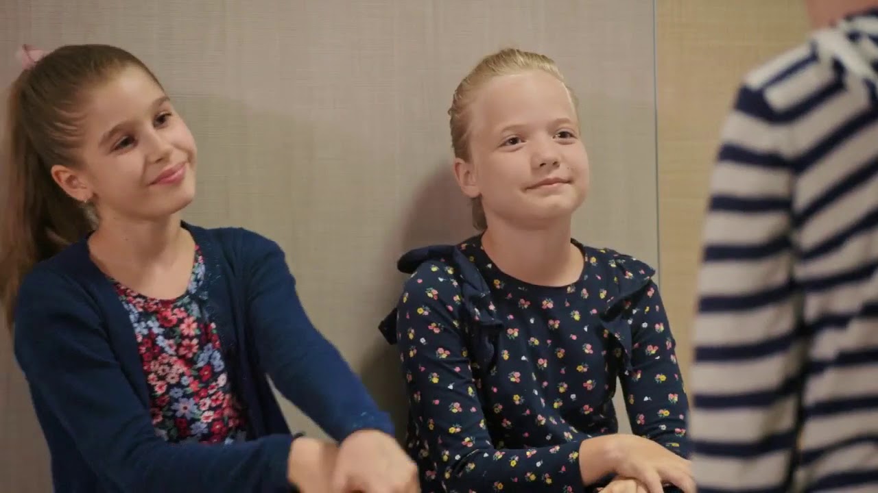 Darčeky by mali dávať len chalani (BOLA RAZ JEDNA ŠKOLA)