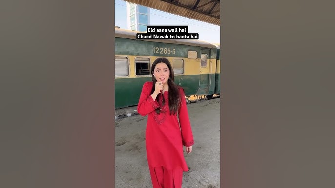 Mahira Khan Eid Video