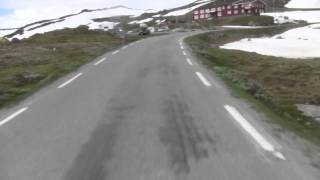 moped tour on sognefjellsvegen RV55
