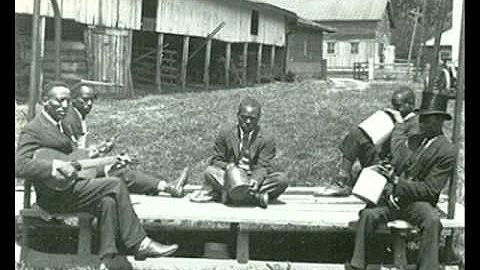 Whistler's Jug Band Low Down Blues (1927)