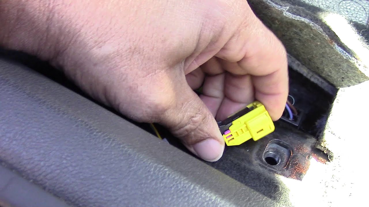 2012 Volkswagen beetle passenger seat removal YouTube