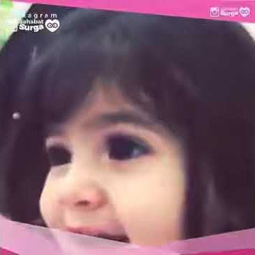 Lucu anak balita baca al qur'an.,