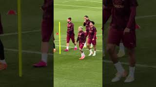 Galatasarayın Atom Karıncası Lucas Torreira Union Sg Maçına Hazırlanıyor