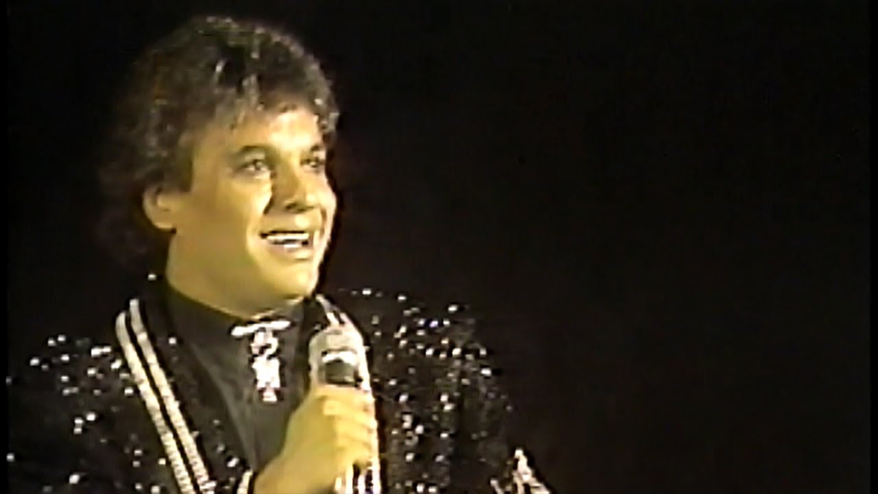 Juan Gabriel - Amor De Un Rato | (En Vivo [Caracas, Venezuela - 1990])