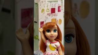 Disney Petite Dolls First Day Back To School! Pt.17 Anna And Elsa Doll Play - Disney Frozen Toys Fun