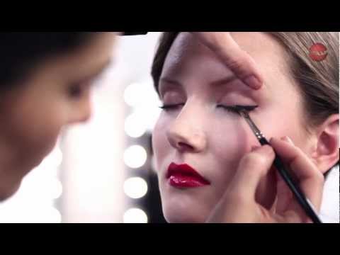 Comment - Der perfekte Eyeliner