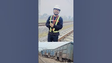 What is distance between two Railway line/track#facts#fact#rail #railway#track#line