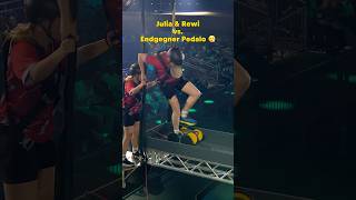 Julia & Rewi Gegen Den Absoluten Endgegner - Pedalo Red Bull Jump & Run