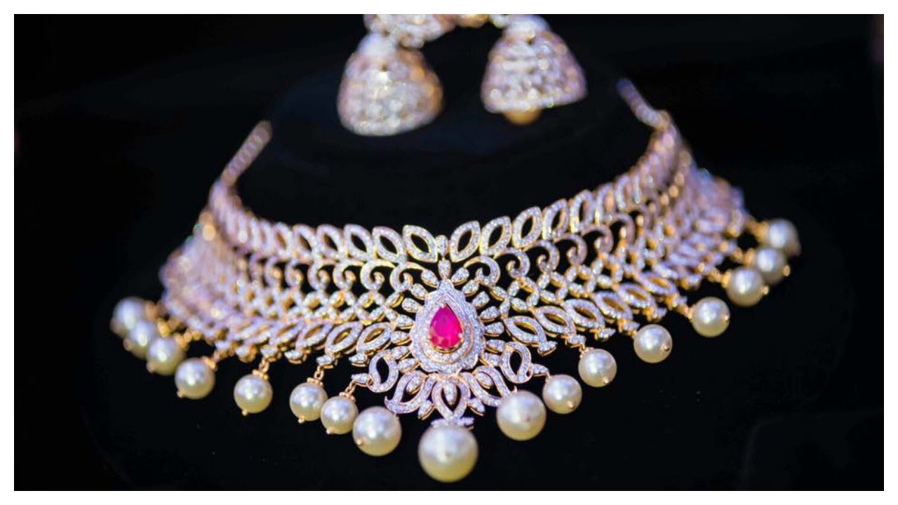 Latest Diamond Necklace Designs 2017 