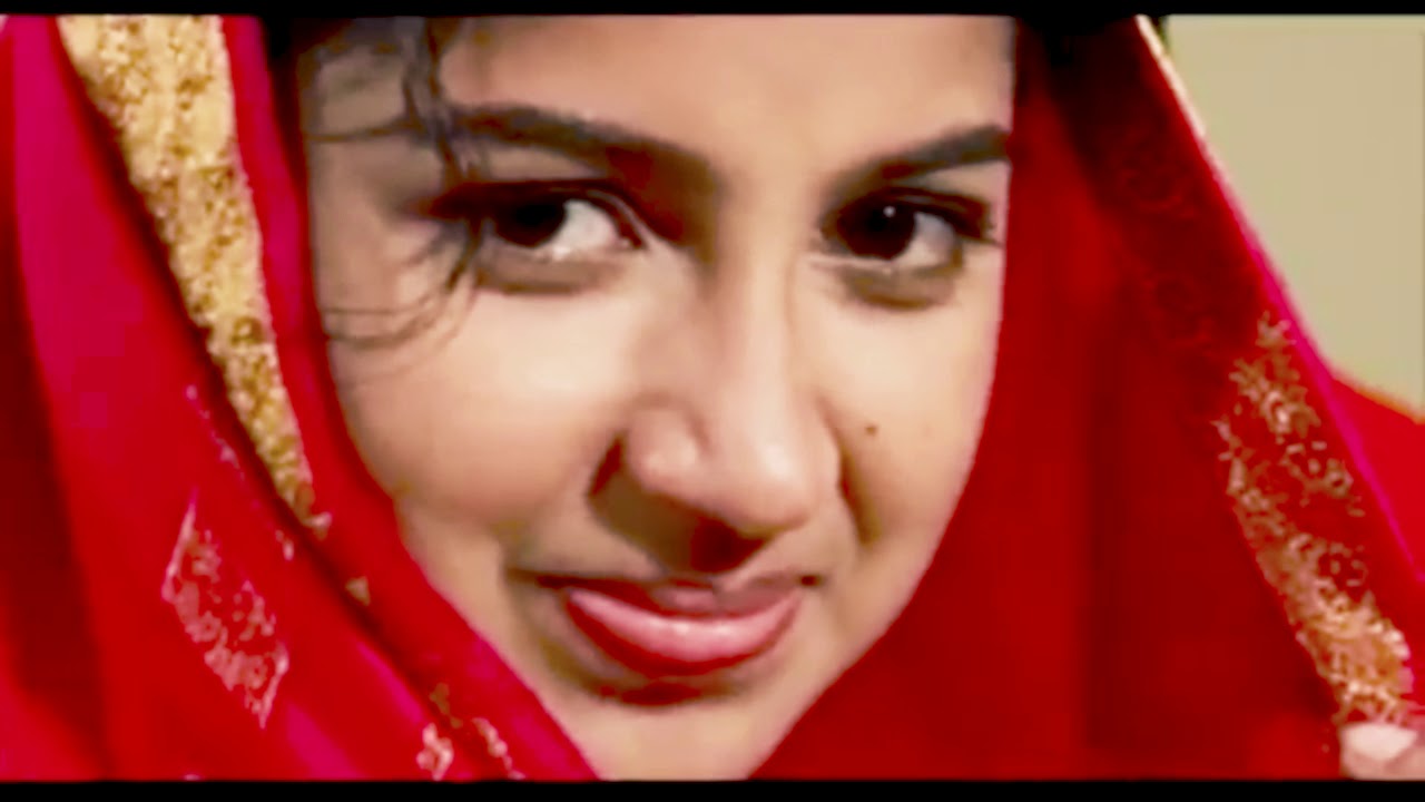 മൊഞ്ചുള്ള പെണ്ണല്ലേ ചെഞ്ചുണ്ടിൽ തേനല്ലേ  | MonjullaPennalle |  Malayalam Album |  Laila Majnu