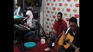 Geisha - Seharusnya Percaya (Favolosa's cover) at Legend Coffee