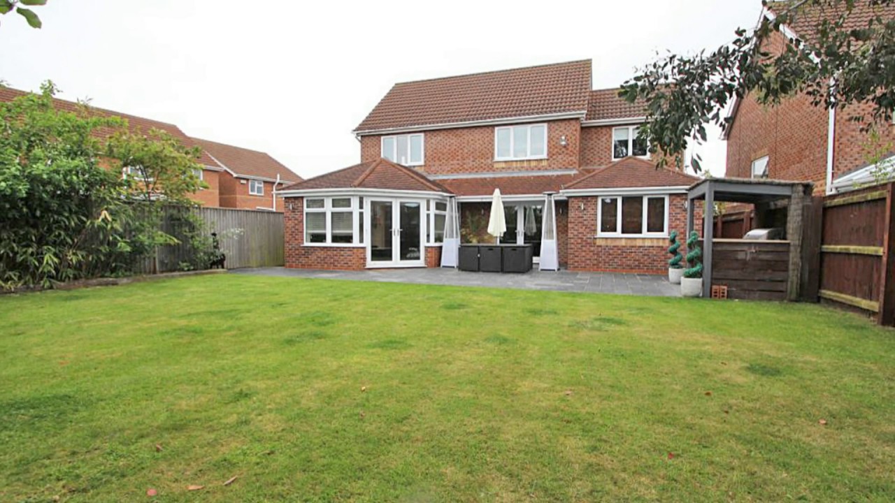 GARRICK LANE, NEW WALTHAM YouTube