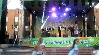 Группа "Премьер-министр" с песней "Я исполню все твои тайные желания" Группа "Премьер-министр" с песней "Я исполню все твои тайные желания"