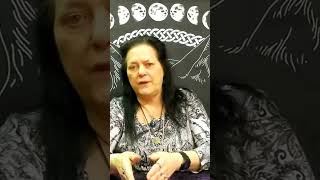 Witchy Tip - Full Moon Magic #shorts