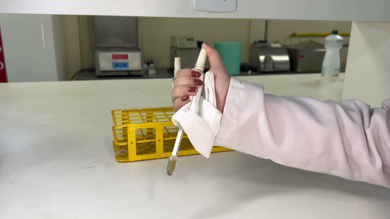 Determinação da Gordura por butirômetro de Gerber