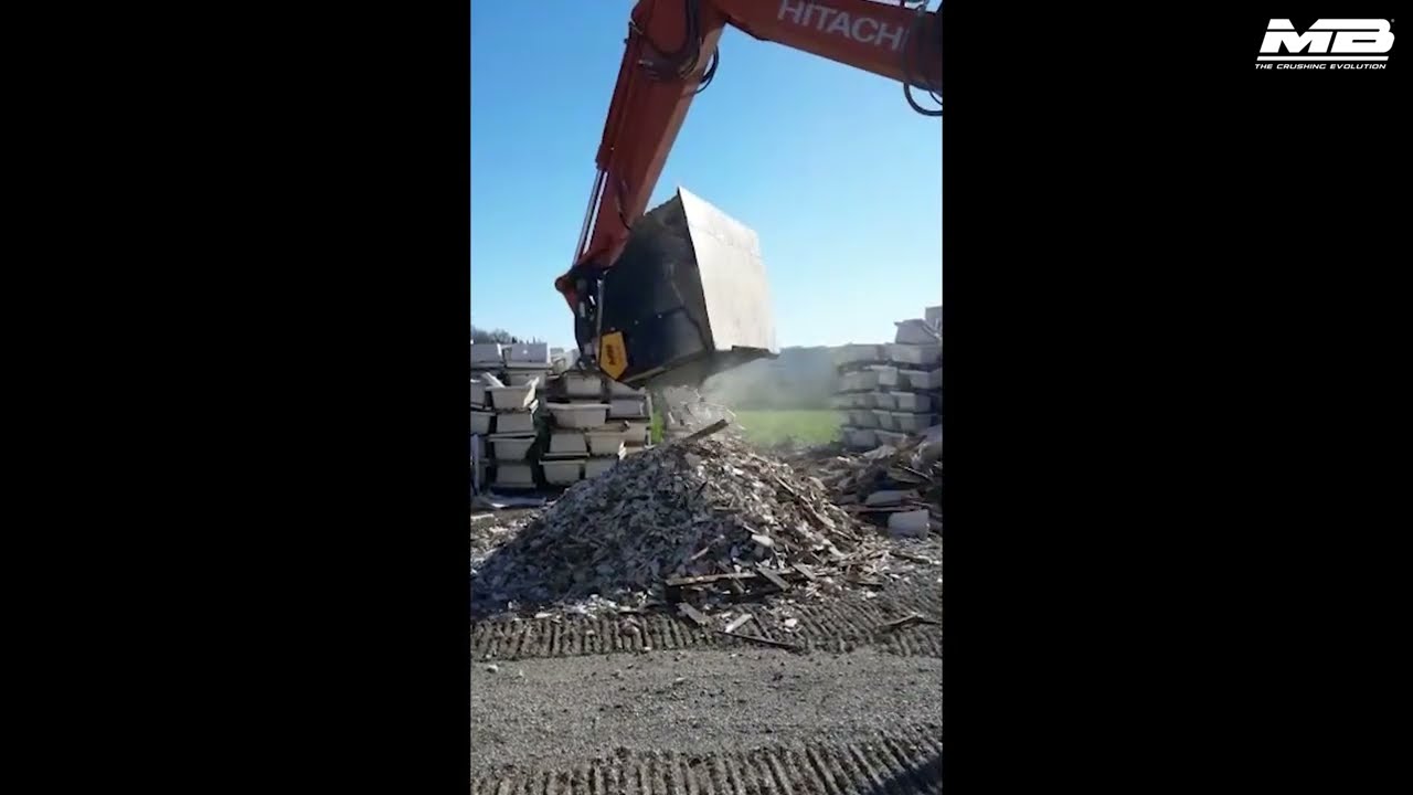 MB-HDS323 - Hitachi Zaxis 240 - Italy - Recycling - Porcelain