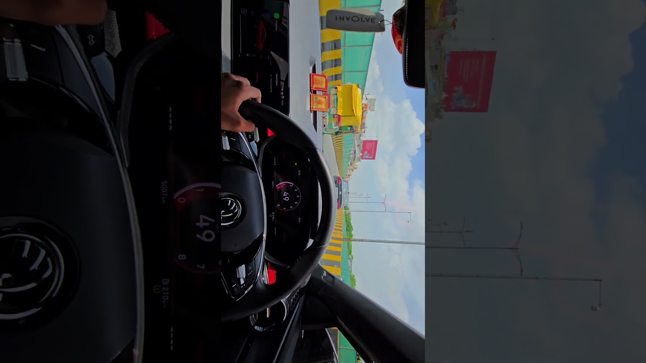 Skoda Slavia vs Mustang GT: Unreal Street Race on Atal Path! 🇮🇳