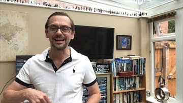 Giant Covalent Molecules