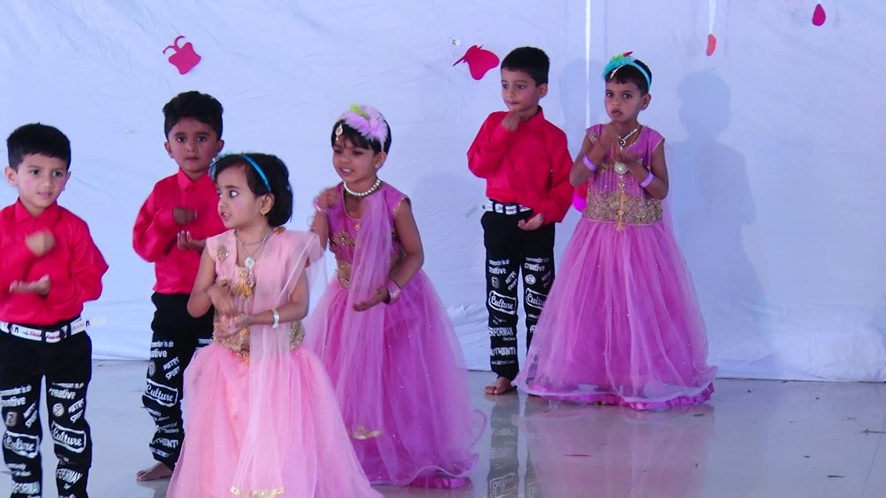 Chanda Chamke Cham Cham - HD English Medium School Gathering Dance - 2019-20