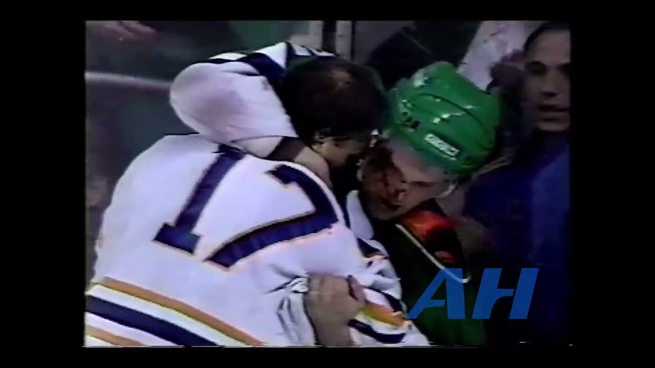 NHL Feb. 18, 1990 Buffalo Sabres v Hartford Whalers (melee) Mike Foligno v Scott Young