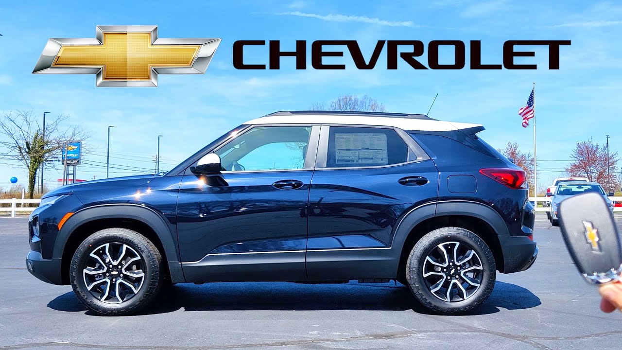 navy blue chevy trailblazer