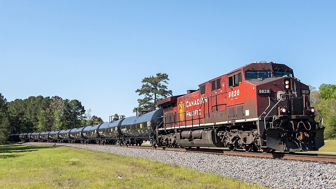 KCS Loaded Oil South through Hornbeck, LA YouTube