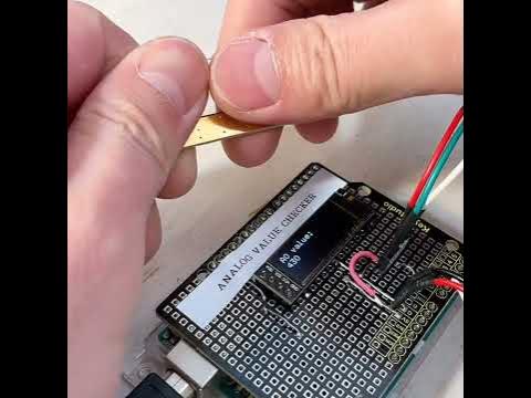 Arduinoシールドでアナログセンサのデバッガーつくってみた - YouTube