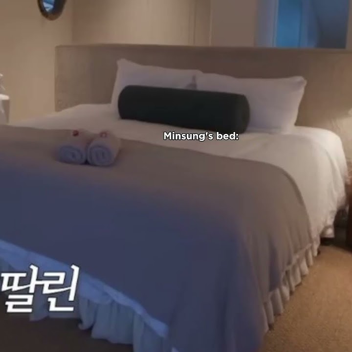 Did Chan just confirm Minsung once again!?🤫😃#skz#bangchan#minsung#straykids#skzcode#fyp