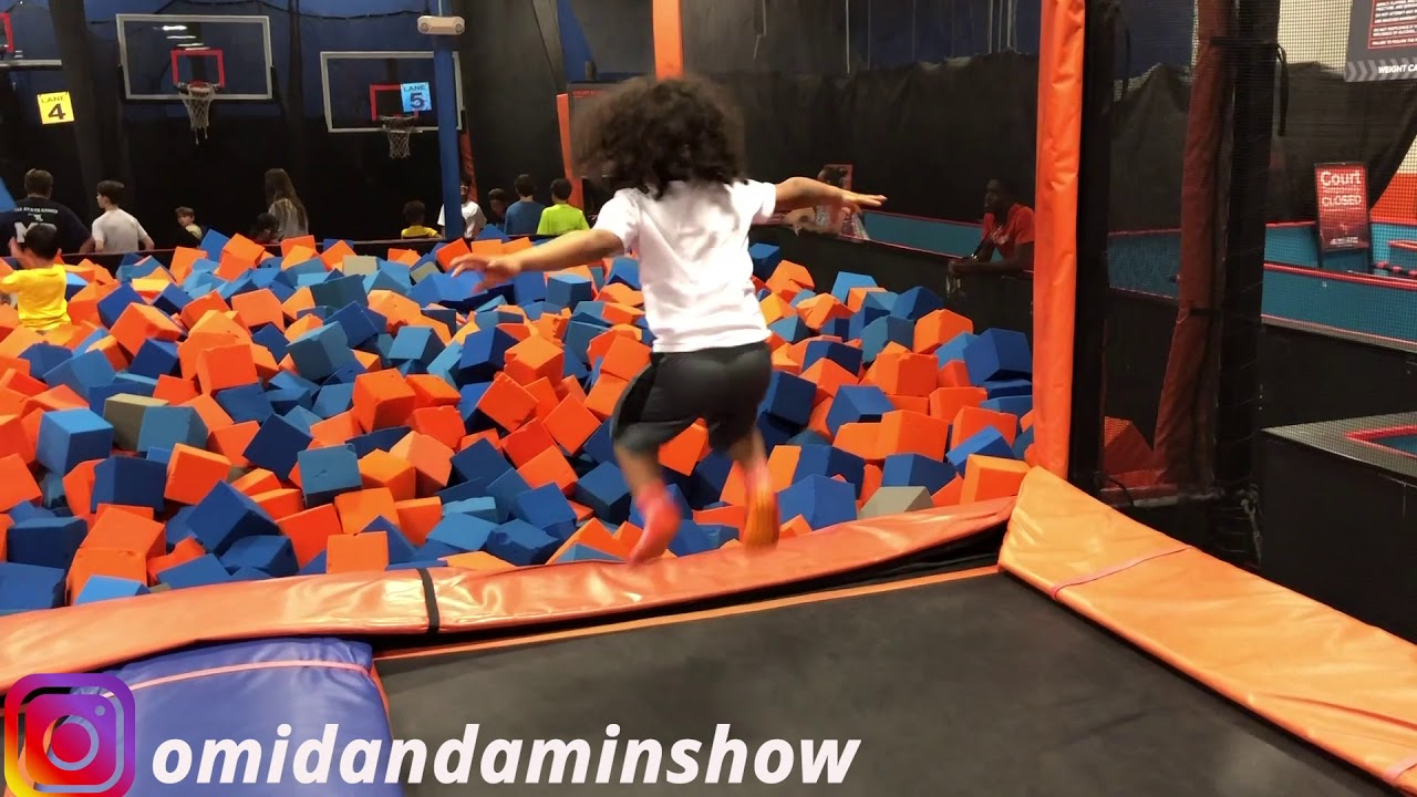 Amin & Omid plays at Indoor Jump Park For Kids